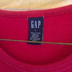 GAP Vibrant Red Knit Top